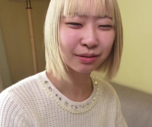 ぐしょ濡れ秘部に生ハメ中出し♥