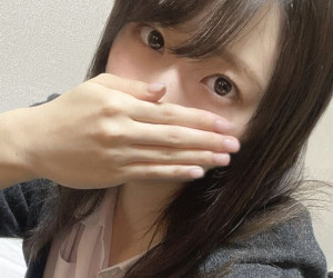 【復活記念で原盤送付中】説明不要の国宝級美女あみちゃん 初めての撮影で緊張しつつも、最後まで頑張って中出し。