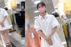 大開脚でPから陰部がハミ出しに巨乳と乳首がポロリ!清楚系店員のお顔全身じっくり堪能!パンチラ盗撮