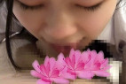 19才とわちゃんはフェラくらいまでと思って撮影始めたら生外で処女喪失!【4K】