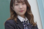 処女19才Sanaちゃんのおっぱいに手コキでぶっかけ!【4K/30p/17Mbps】