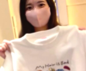 ウブな**女子●生のの発育途中の身体に中出し子作り温泉旅行♨