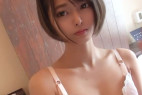 【本編顔出し】モデル並みのプロポーションを持つ広告代理店勤務23歳 初撮影で緊張しながらも中出し、そのままオナニーさせ連続イキ含む高額支援。