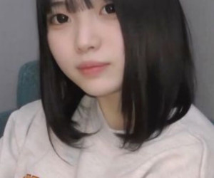 神作 ウェアの下はまさかのノーブラ…雪よりも真っ白な秋田美人に人生初めての中出しに挑戦!