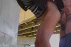 激ヤバ!【高画質4K映像】超美人モデル体型のホステスさんが出勤前に!!高速道路橋の下で!!