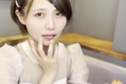 【無修正】ショートヘアーの可愛い美女に中出しセックス