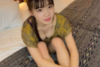 アイドルグループ出身緑色担当の18歳 大陰唇を覆いつくす剛毛から滴る中出し映像 ※別録特典有