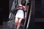 【パイチラ探訪】ノーブラシャツから驚きの絶景☆重力に愚直に反応する爆乳スライム!