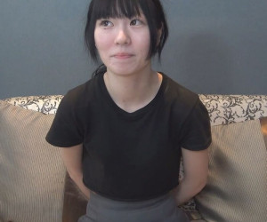 【無】19才の可愛すぎる地下アイドル、初体験で中出しまでされる貴重映像!◆正規完品(7.9GB)《短期掲載》