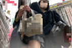 ◎ローアングル#46 二人組の仲良しJKのスカート内