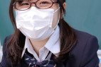 2年C組なるみちゃん!えっちの経験がほとんどないほぼ処女なので挿入したら硬直状態なハメ撮り!