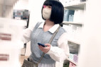 ヒクつくマンコの青チェさん、私服姿でもノーパンを撮影され剛毛マンコを見られる【ローアングル/パンチラ●撮風】