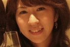 【画像56枚・動画5本】嬉しそうに笑顔でセックスをする清楚系の嫁