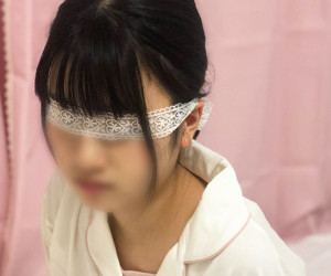 18才美形アナウンサータイプの杏花ちゃんとパジャマえっち!