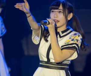 地下アイドルグループ「迷〇へるぷyo〇th」の元メンバーのフェラ!(zipファイルで100分の中出し)