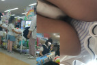 帰宅直前にやってくる女の子をパシャリ